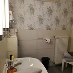Bed & Breakfast Privatpension Waldbroel