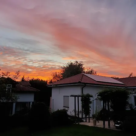 Privatpension Waldbroel 3*