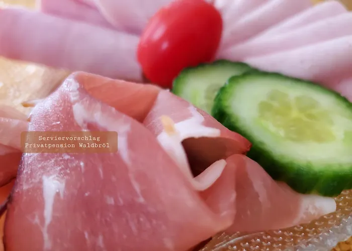 住宿加早餐酒店 Privatpension Waldbroel 瓦尔德布勒尔